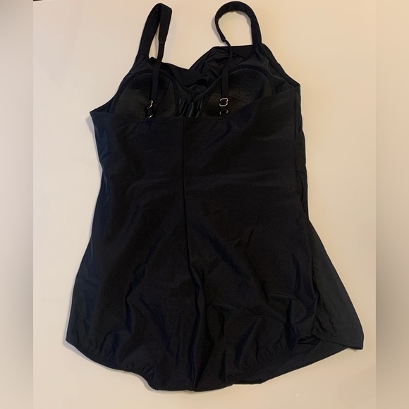 Lands End One Piece Swim Suit EUC 18L - Picture 5 of 7